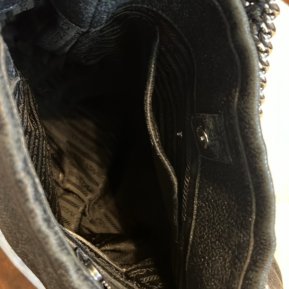 Authentic Prada Sacca Nero Lux shoulder bag with silver chain - Picture 6 of 13